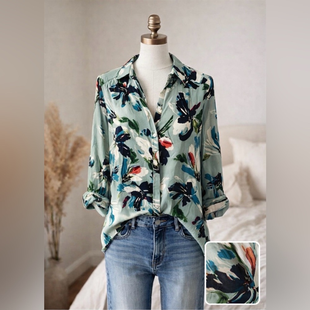 The Limited Floral Boho Button Down Blouse Viscose Casual Everyday Spring Layer